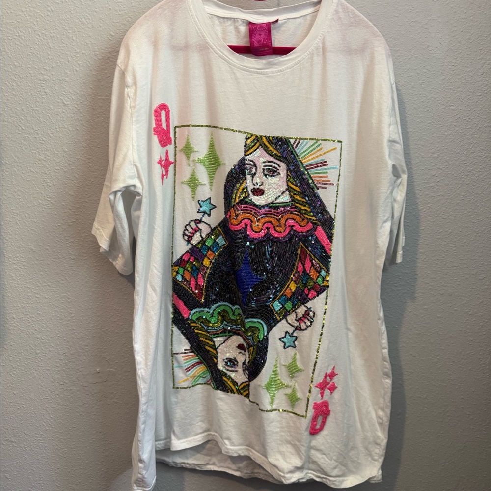 QUEEN OF SPARKLES White Graphic Sequin Cardigan Playing Card Tee